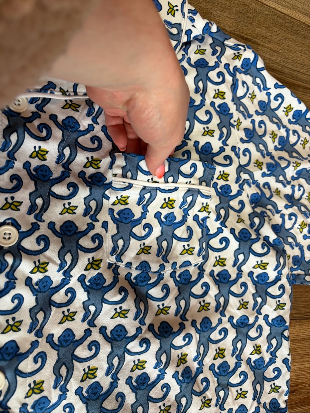 Roller Rabbit Mens Monkey Louie Pajamas lounge set - Picture 7 of 10